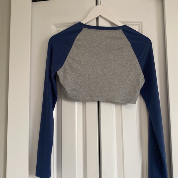 New York Cropped Baseball Tee - Picture 3 of 3